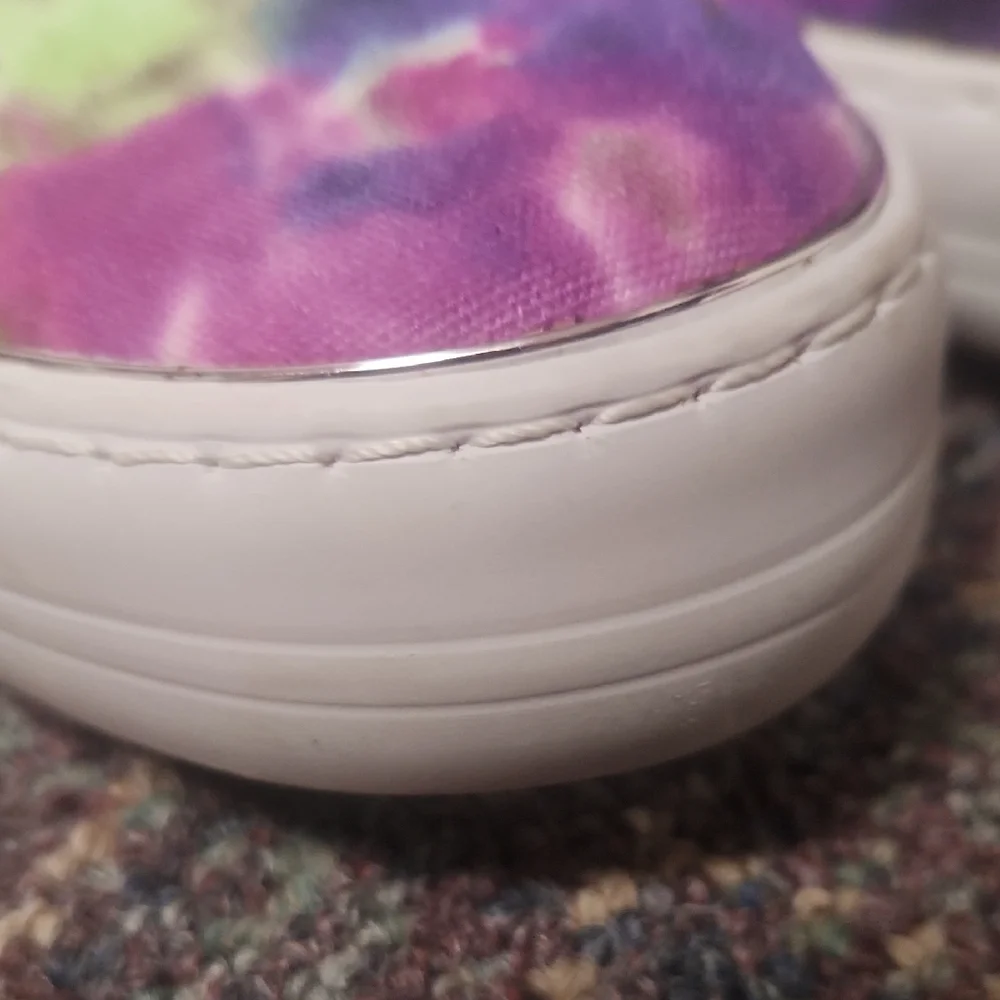 Summer 60% Off Sale CBG Los Angeles Guess Tie-Dye Slip-On Sneakers